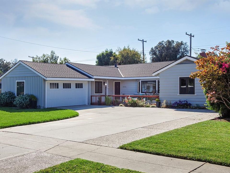 1st image of 2056 University Ave