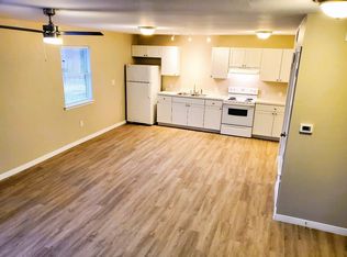 219 NE 1st St, Smithville, TX 78957