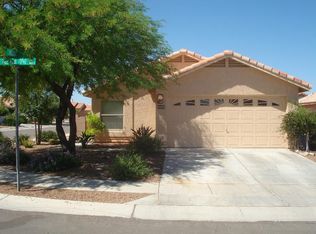 9486 E Pale Blue Topaz Ln, Tucson, AZ 85747