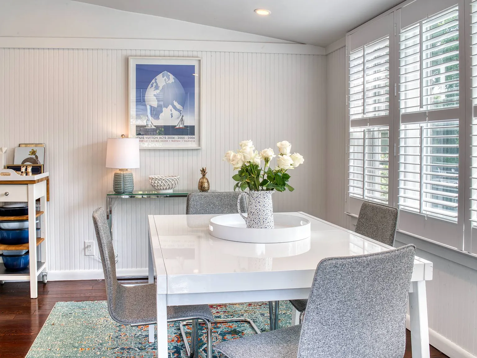 Renovated Sag Harbor Beach Cottage — Photo 4