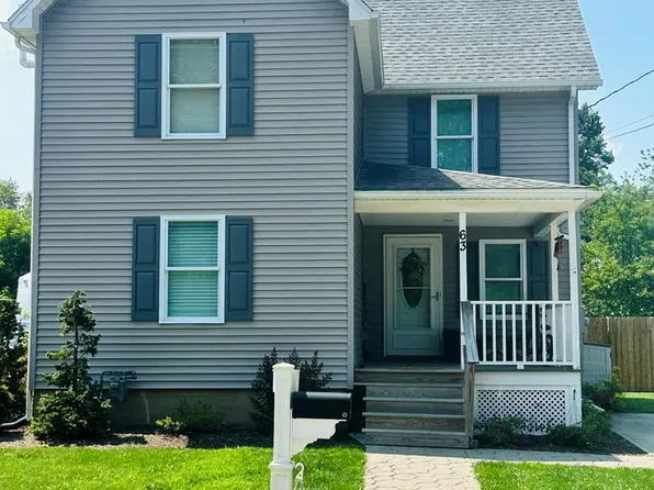 63 Goff St, Corning, NY 14830
