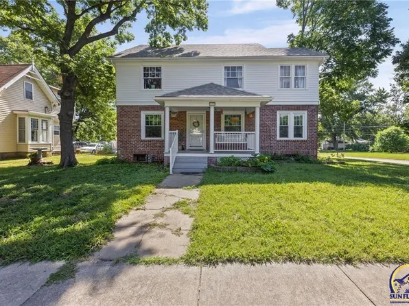 633 S Cedar St, Ottawa, KS 66067