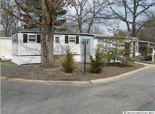 56 Roberts Rd, Toms River, NJ 08755