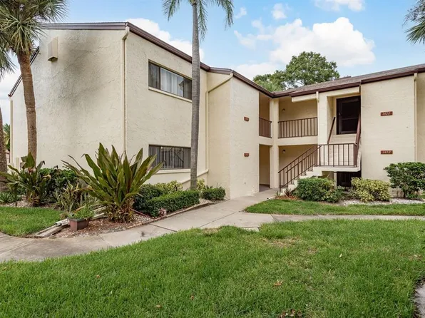 700 Starkey Rd APT 1411, Largo, FL 33771
