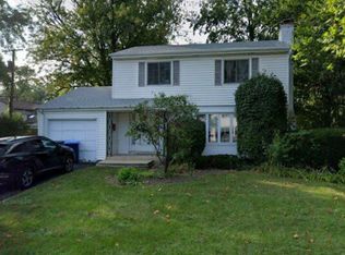 1112 Laurel Ave, Deerfield, IL 60015