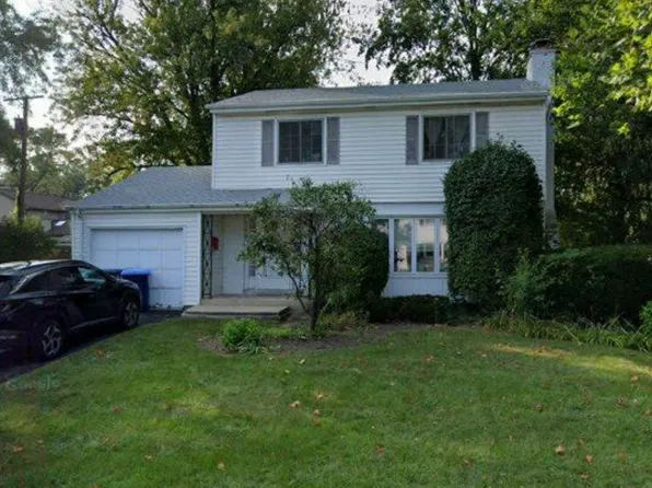 1112 Laurel Ave, Deerfield, IL 60015