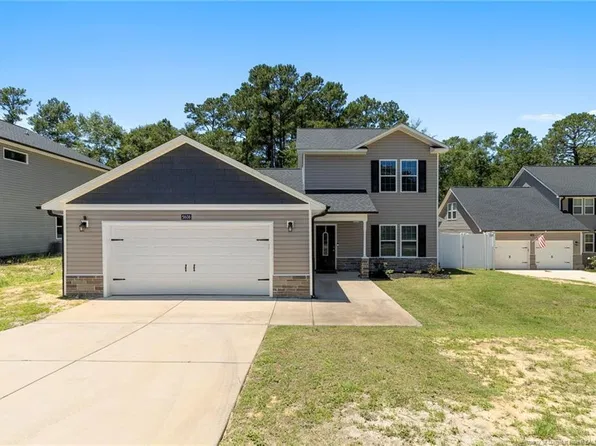 5608 Duncan St, Hope Mills, NC 28348