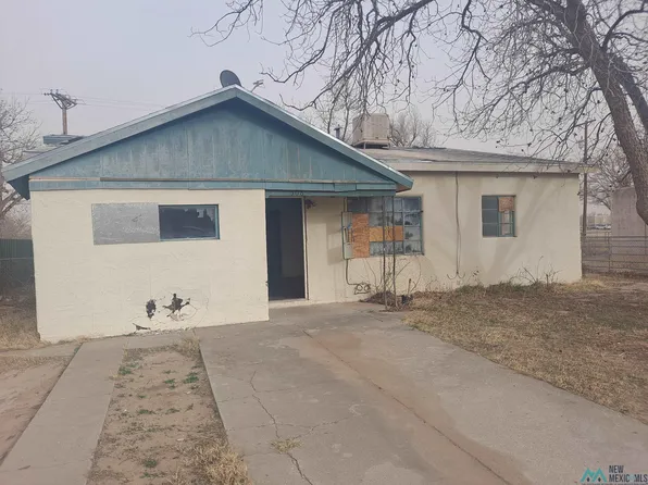 508 Dallas Dr, Carlsbad, NM 88220