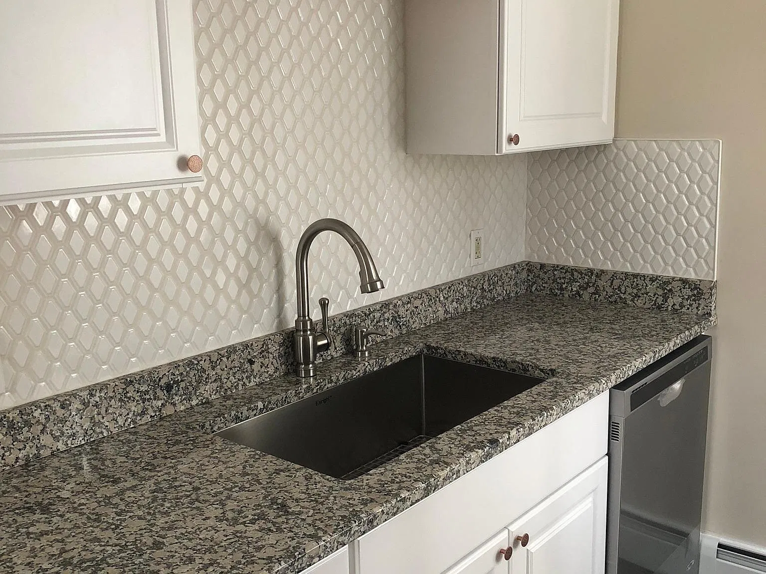 58 Pawling Ave — Photo 3