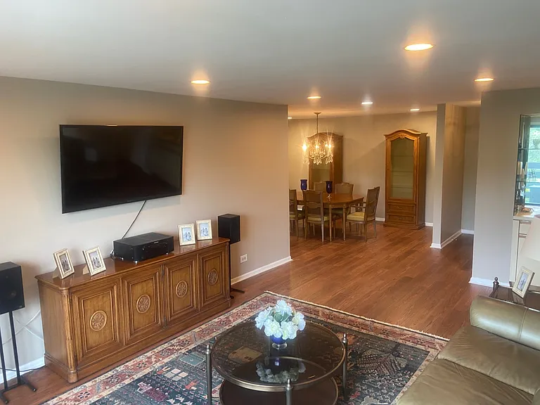 2000 Chestnut Ave #312 — Photo 12