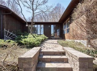 88 Iron Mountain Rd, Warwick, NY 10990