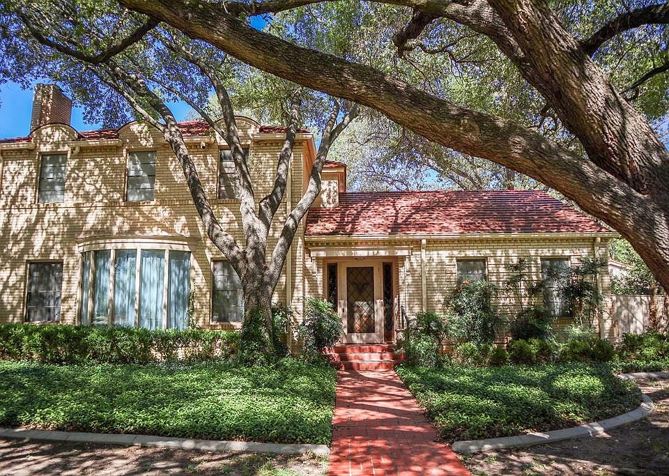 1st image of 1325 Paseo De Vaca St