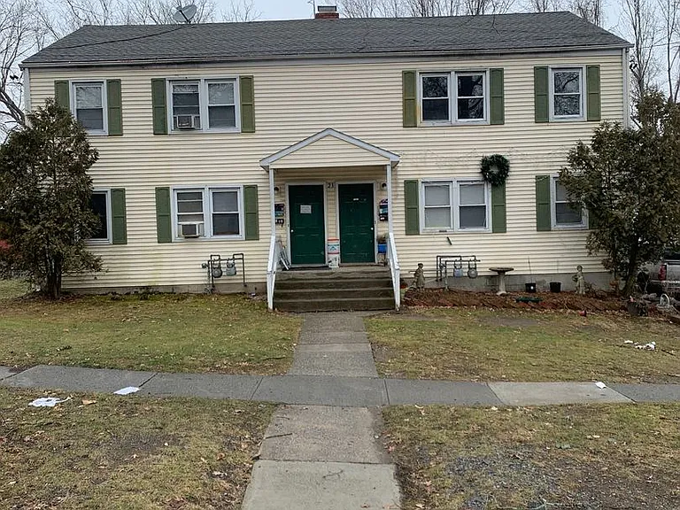 23 Glenwood Ave #D — Photo 1