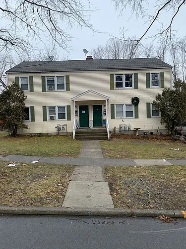 23 Glenwood Ave #D Photo 1