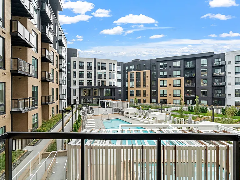 Maddox - 2 Bed / 2 Bath - 1,328 Sq.Ft.