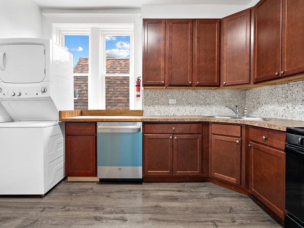 1532 N Harding Ave APT 2