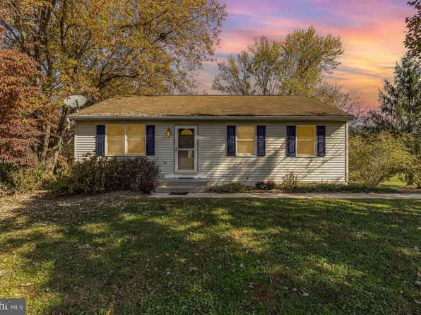 30 S Fork Pl, New Providence, PA 17560