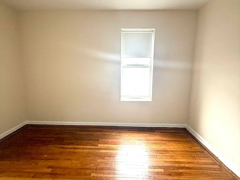 3067 Decatur Ave #E2 — Photo 7