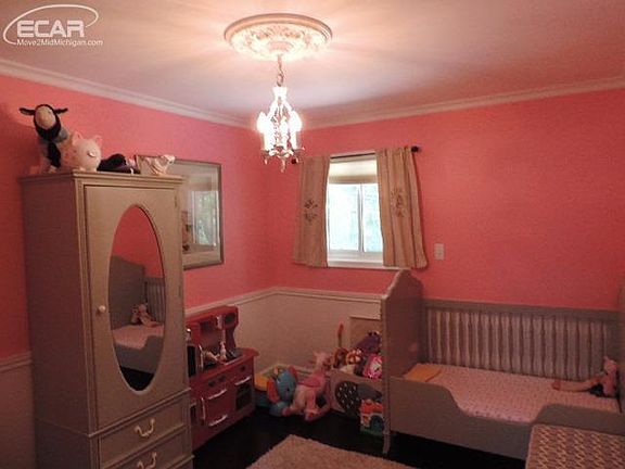 2nd image of 462 Tilmor Dr