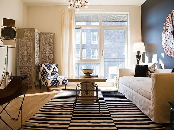 100 Engert Living Room