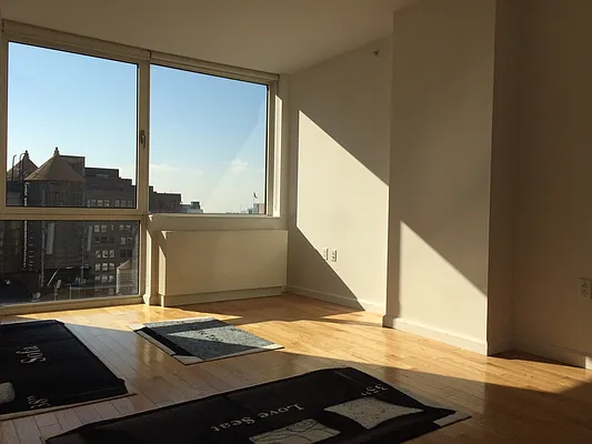 Rented by Lalezarian Properties | media 34