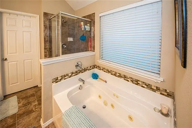 5104 Blackelm Dr — Photo 8