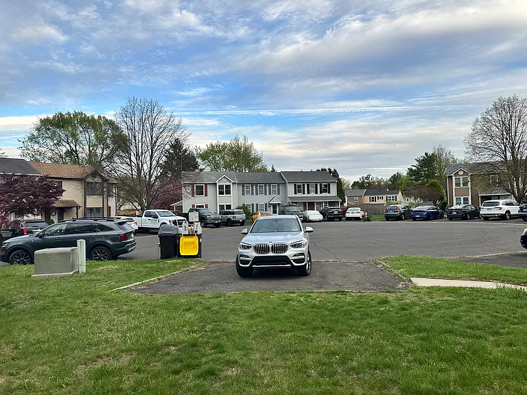 2 Churchill Cir — Photo 19
