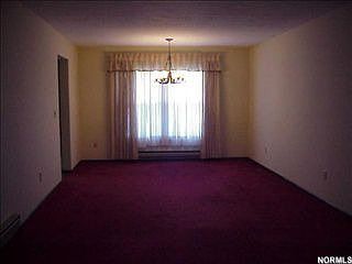 3rd image of 111 Greenway Dr