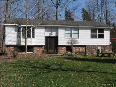 11 Oval St, Brant, NY, 14027