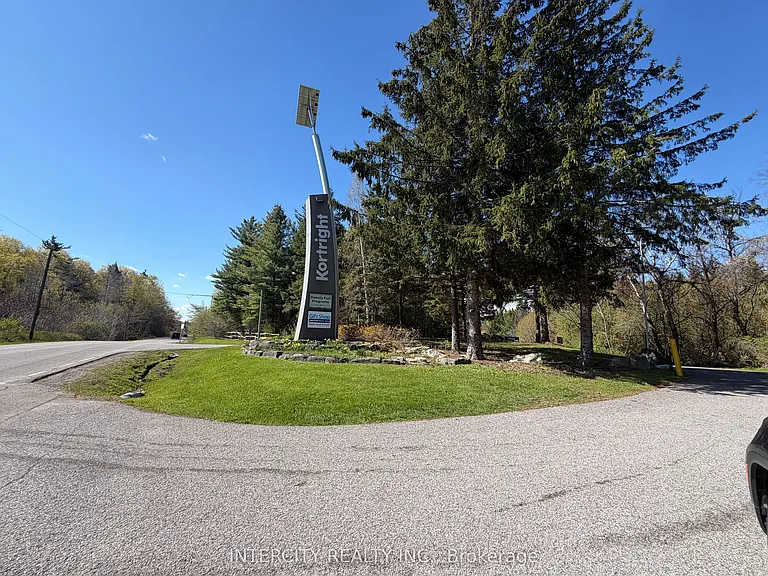 655 Davos Rd — Photo 42