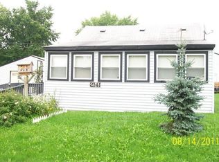 2141 Harwine St, Flint, MI 48532