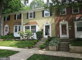 1804 Foxdale Ct, Crofton, MD 21114