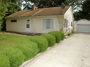 827 Courtney Dr, New Haven, IN 46774