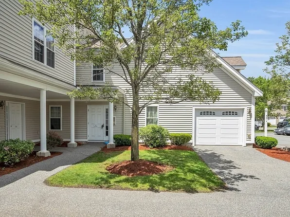 18 Dale St Unit 5C, Andover, MA 01810