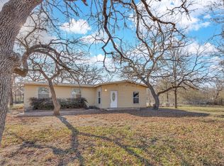 104 Blue Flame Rd, Cedar Creek, TX 78612