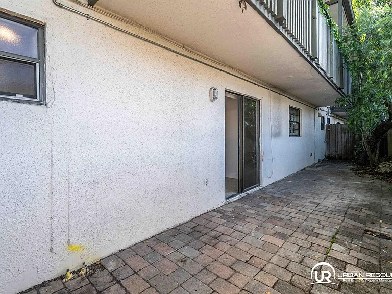 3265 Virginia St #11 — Photo 19