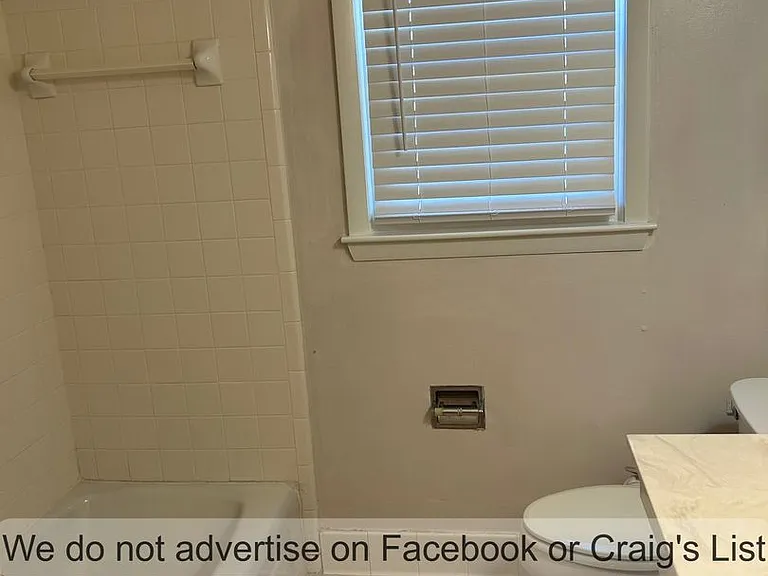 2809 Trentwood Ct — Photo 10