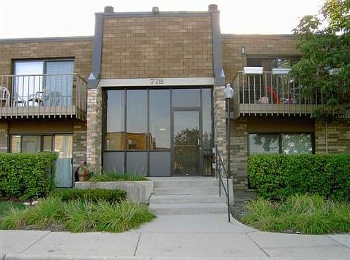 1st image of 718 Tullamore Ct APT 2C