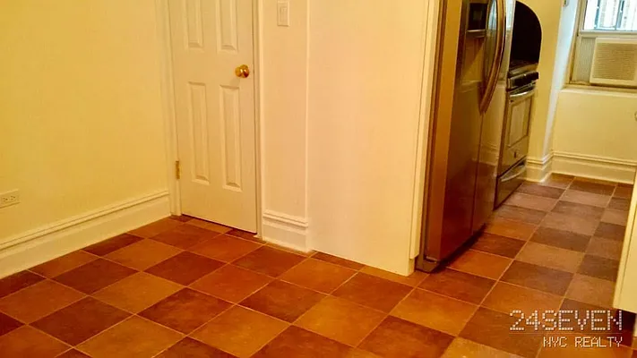 Rented by 24 7 NYC Realty Inc. | media 39