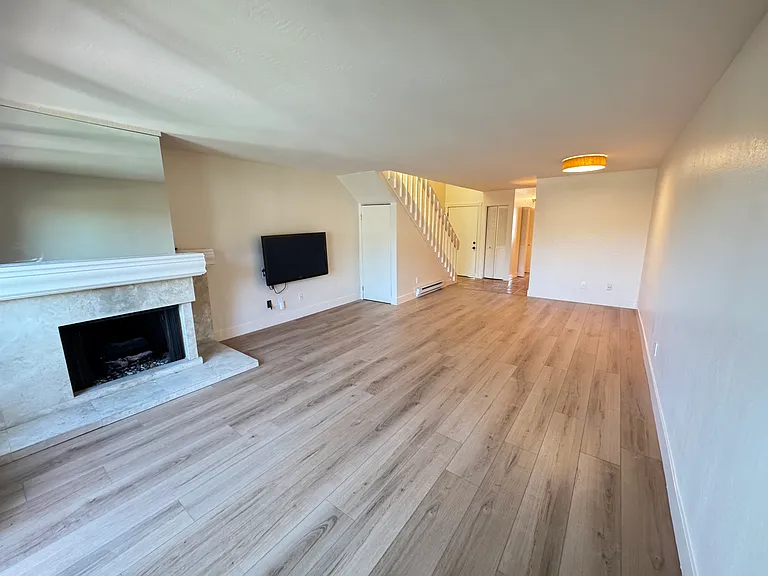 490 Canal St #11 — Photo 3