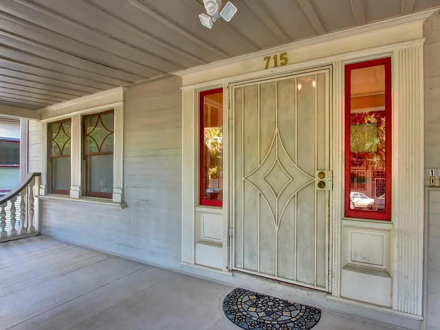 1 bed, 1000 sqft, $1,750 — Photo 2