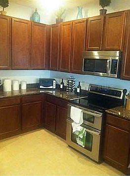 2nd image of 12624 Carlby Cir