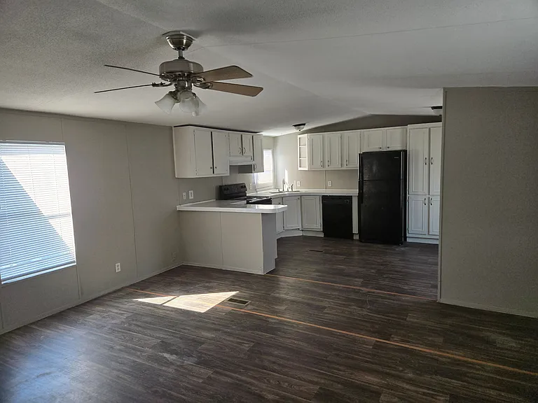 Creston Ridge — Photo 15