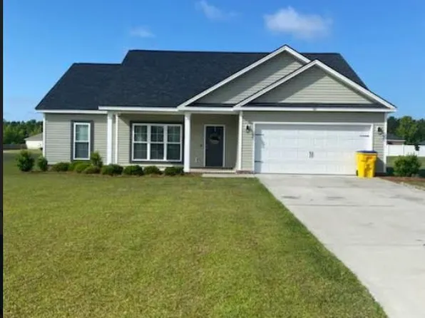 111 Old Auburn Ln, Brooklet, GA 30415