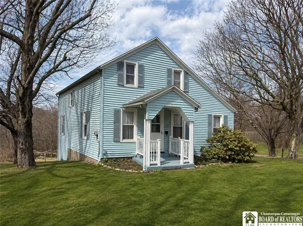 345 E Main St, Westfield, NY 14787
