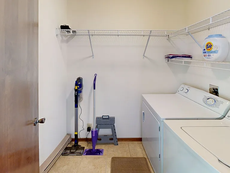 High Point Commons Apartments — Photo 77