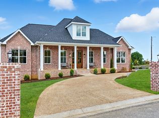 500 Country Club Dr LOT 27, Dickson, TN 37055