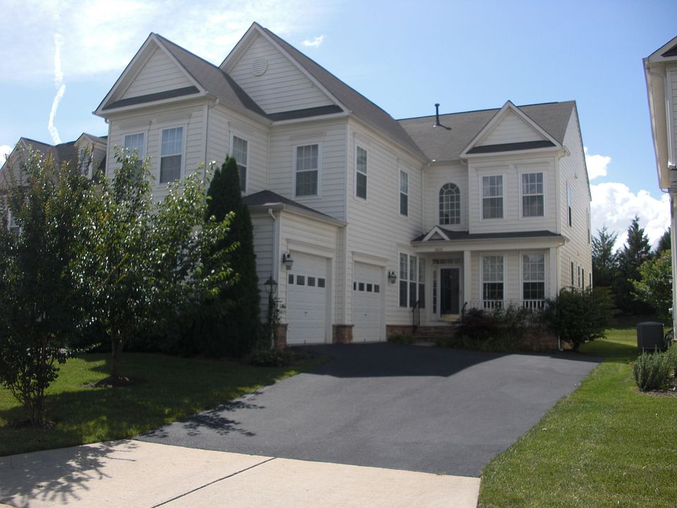 1st image of 21853 Westdale Ct
