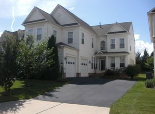 21853 Westdale Ct, Ashburn, VA 20148