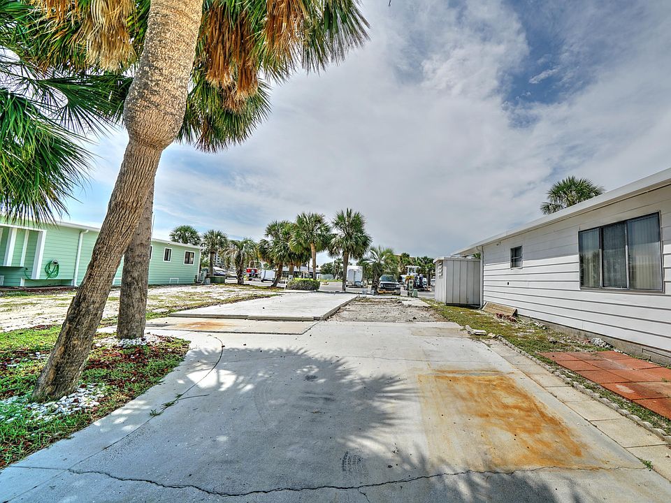 1st image of 32 Gulf Loop